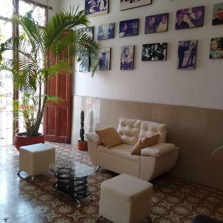 Hostal Maranatha Santa Marta  Exteriör bild