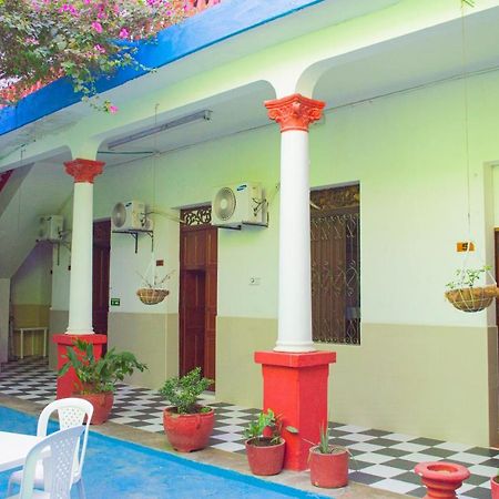 Hostal Maranatha Santa Marta  Exteriör bild