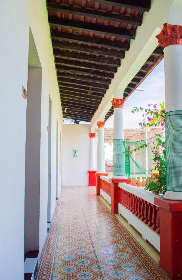 Hostal Maranatha Santa Marta  Exteriör bild
